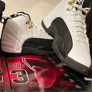 NWT Air Jordan Countdown 11/12, Size 10, Men Jordan 12/11 Retro GS  main image 3